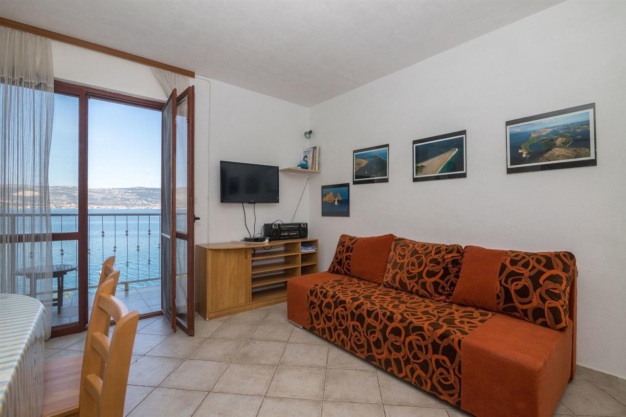 סלאטינה Apartments Ivan מראה חיצוני תמונה